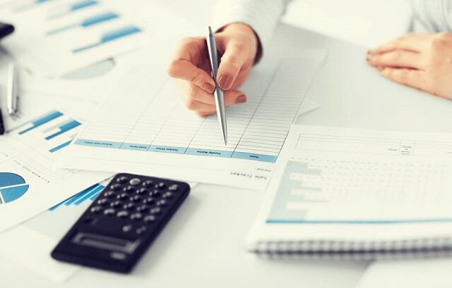 Những loại phí bạn nên biết khi vay tiền ngân hàng