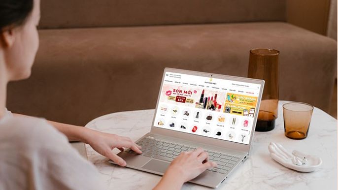 Vua Hàng Hiệu có uy tín không? Có nên mua sắm tại Vua Hàng Hiệu?