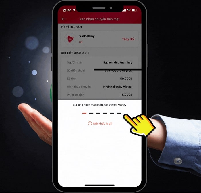 Bàn cần cung cấp mật khẩu của mình và mã OTP để hoàn tất giao dịch